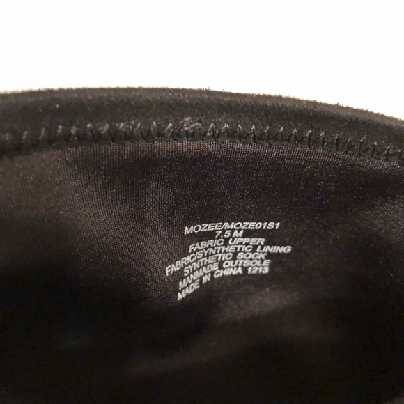 🆕 Steve Madden Rose Embroidered Boots - Picture 4 of 8